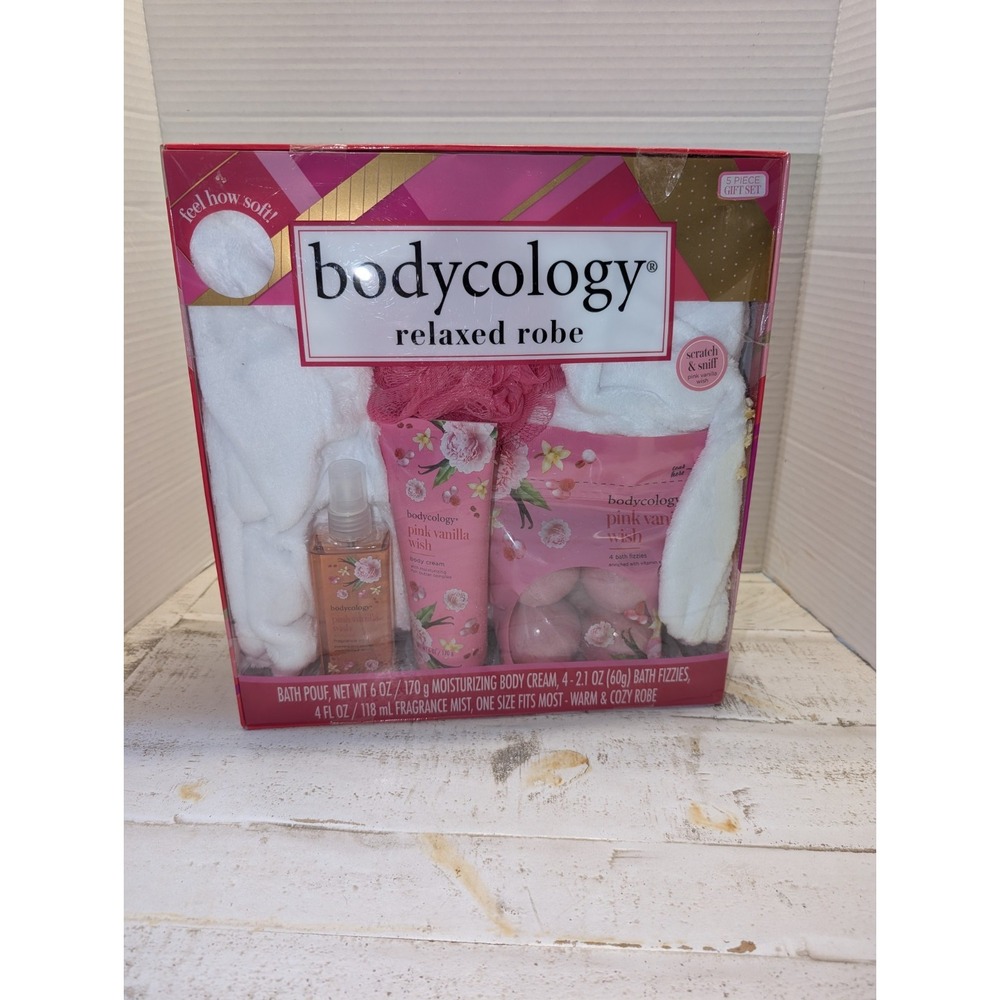 Bodycology Pink Vanilla Wish Robe Set 5 piece Unopened Box